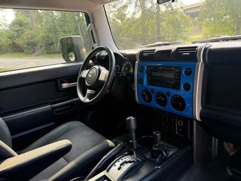 Used 2007 Toyota FJ Cruiser 4WD image 13