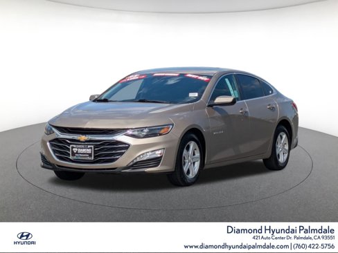Used 2023 Chevrolet Malibu LT w/ Driver Confidence Package image 3