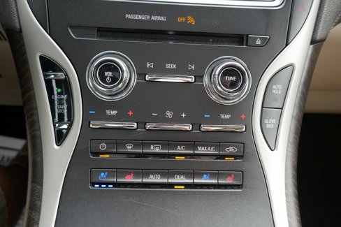 Used 2020 Lincoln Nautilus Reserve w/ Equipment Group 201A image 27