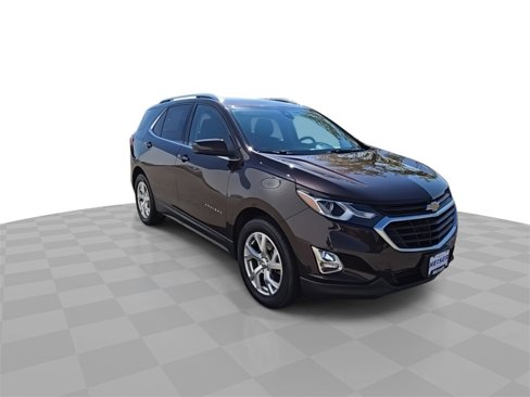 Certified 2020 Chevrolet Equinox LT image 2
