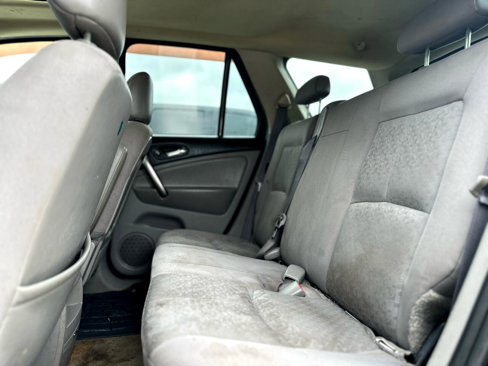 Used 2006 Saturn Vue 2WD image 12