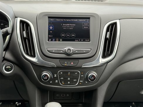 Used 2023 Chevrolet Equinox LT image 12