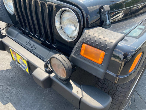 Used 2005 Jeep Wrangler Unlimited image 27
