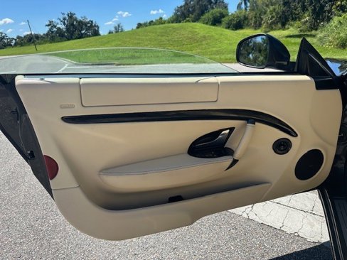 Used 2009 Maserati GranTurismo S image 10