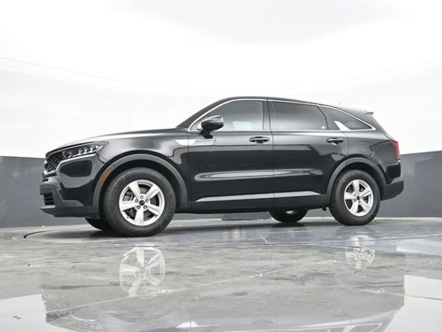 Used 2021 Kia Sorento LX image 55