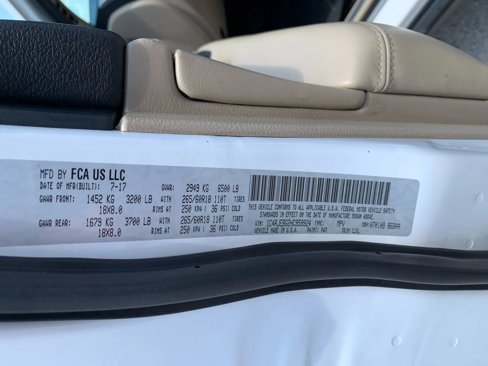 Used 2017 Jeep Grand Cherokee Limited image 31