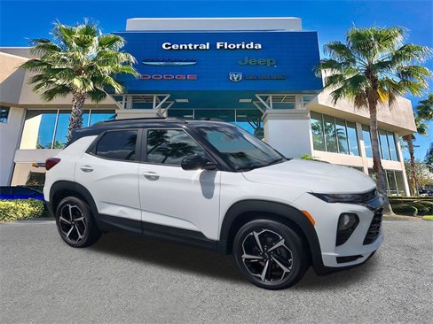 Used 2023 Chevrolet TrailBlazer RS image 2