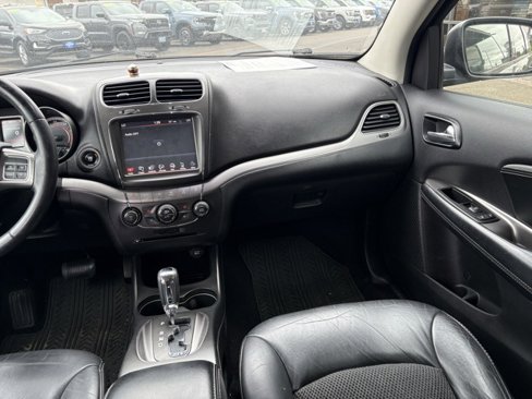 Used 2015 Dodge Journey Crossroad w/ Flexible Seating Group image 4