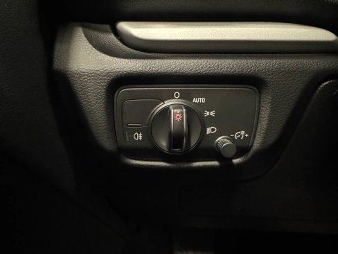 Used 2016 Audi A3 2.0T Premium image 37