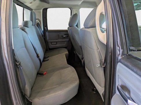 Used 2014 RAM 1500 Classic SLT image 18