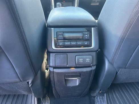 Used 2019 Subaru Ascent Limited image 16