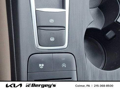 Used 2020 Ford Escape SEL image 26