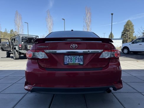 Used 2011 Toyota Corolla S image 24