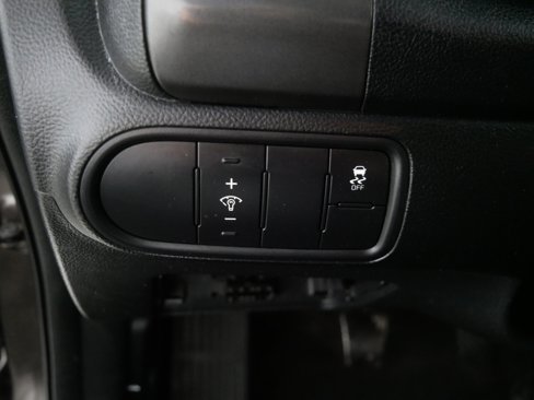 Used 2017 Kia Forte LX image 26
