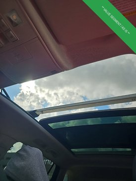 Used 2021 Volkswagen Tiguan SE w/ Panoramic Sunroof Package image 17