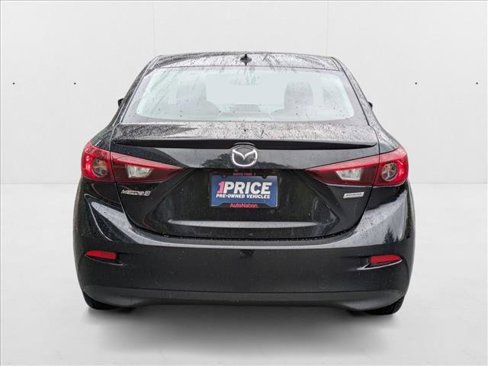 Used 2016 MAZDA MAZDA3 i Touring w/ Popular Equipment Package image 7