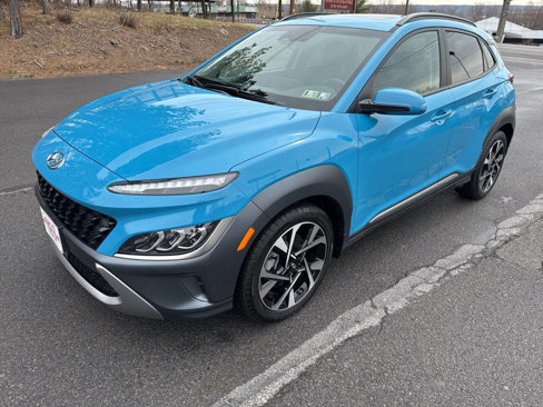 Used 2022 Hyundai Kona Limited w/ Cargo Package image 7
