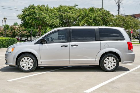 Used 2019 Dodge Grand Caravan SE image 13