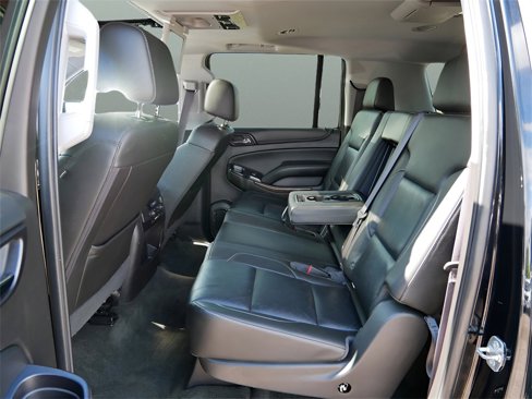 Used 2016 Chevrolet Suburban LT w/ Luxury Package image 21
