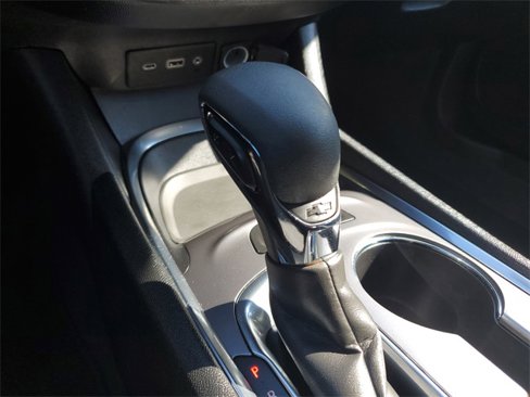 Used 2023 Chevrolet Malibu LT w/ Driver Confidence Package image 31