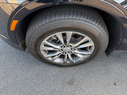 Certified 2021 Cadillac XT5 Premium Luxury image 12