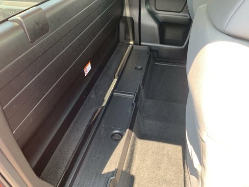 Used 2021 Toyota Tacoma SR image 18