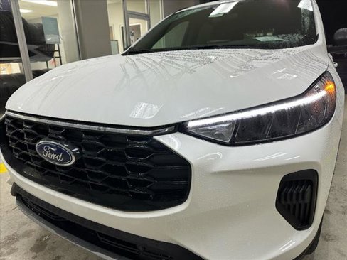 New 2025 Ford Escape ST-Line w/ Equipment Group 301A image 1