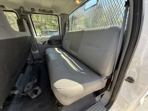Used 2006 Ford F250 XL image 21