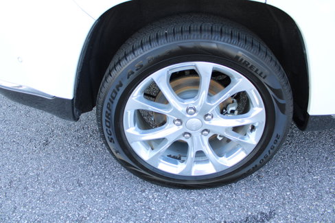 Used 2020 Jeep Grand Cherokee Summit image 12