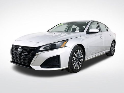 Used 2023 Nissan Altima 2.5 SV image 3
