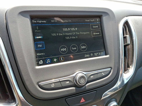 Used 2019 Chevrolet Equinox LT image 18
