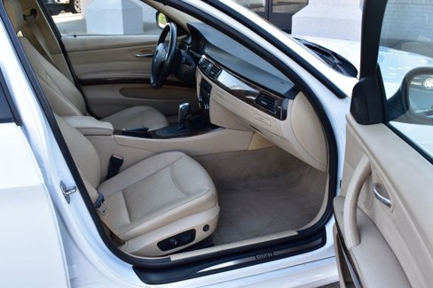 Used 2011 BMW 328i Sedan w/ Premium Pkg image 19