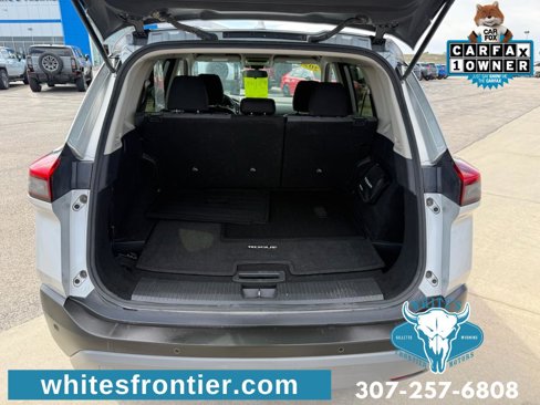 Used 2023 Nissan Rogue SV image 9