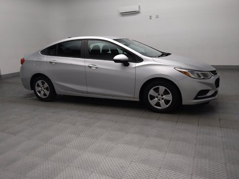 Used 2017 Chevrolet Cruze LS image 11