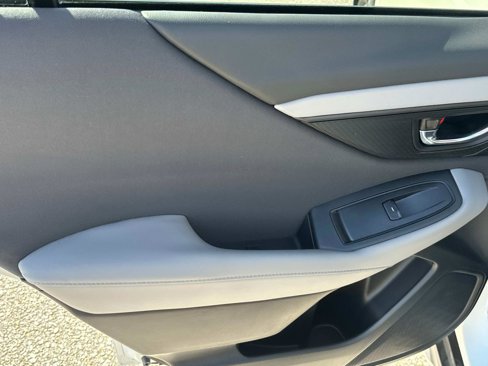 Used 2024 Subaru Outback Premium image 20