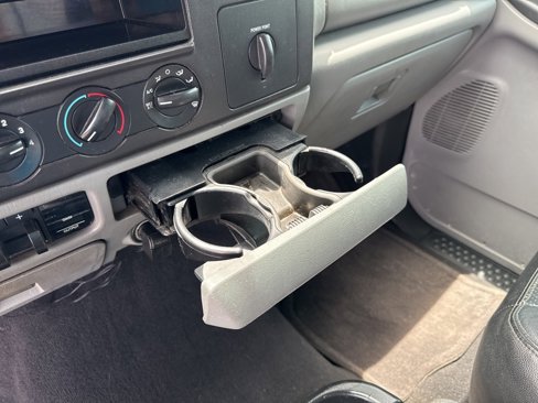 Used 2006 Ford F250 Lariat image 47