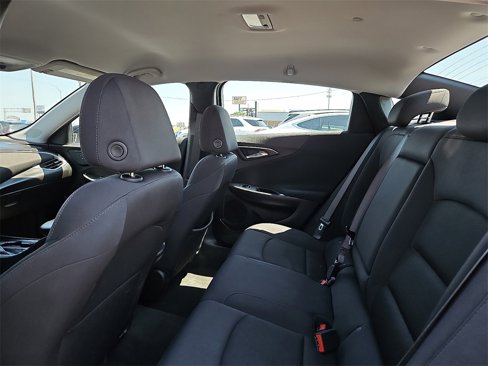 Used 2023 Chevrolet Malibu LT image 18