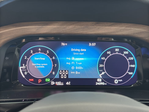 Used 2024 Volkswagen Atlas SE image 19