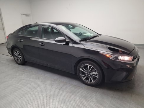 Used 2023 Kia Forte LXS image 11