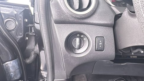 Used 2013 Ford Fiesta SE image 30