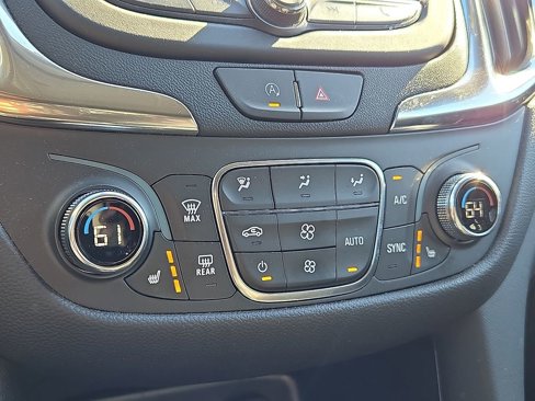 Used 2024 Chevrolet Equinox LT image 22