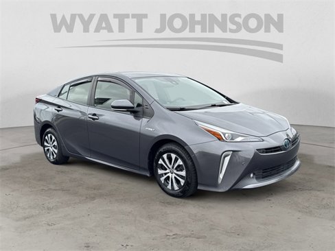 Used 2021 Toyota Prius LE image 7