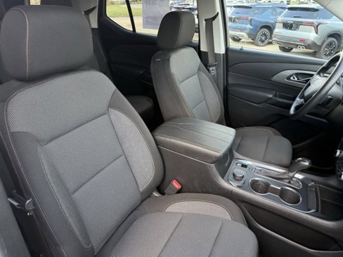 Used 2020 Chevrolet Traverse LS w/ LPO, Floor Liner Package image 29