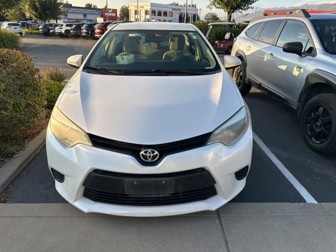 Used 2014 Toyota Corolla LE image 2