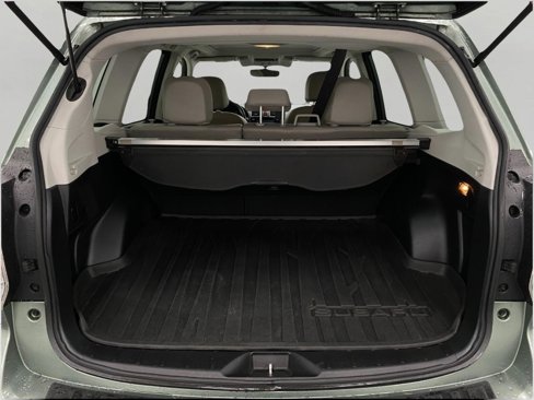 Used 2017 Subaru Forester 2.5i Limited image 6