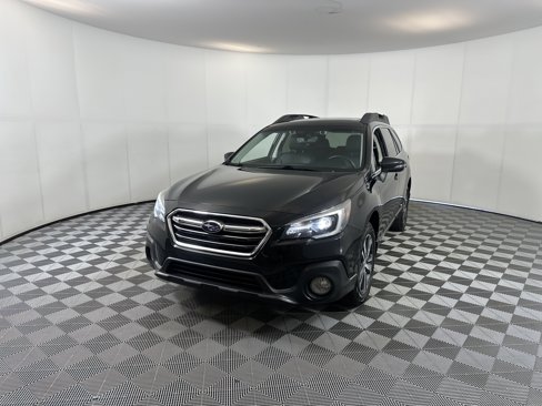Used 2019 Subaru Outback 2.5i Limited w/ Popular Package #2 image 2