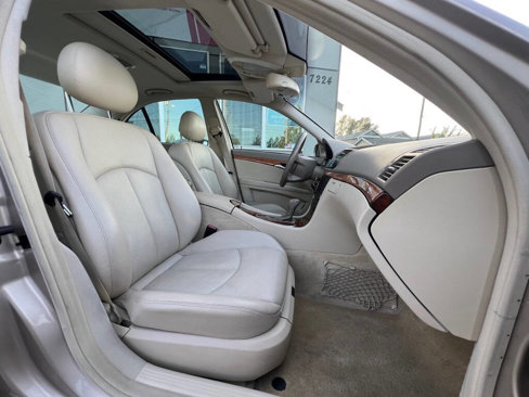 Used 2003 Mercedes-Benz E 320 Sedan image 21