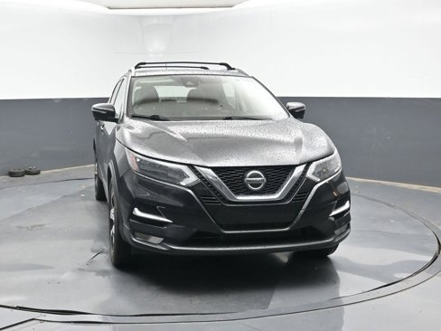 Used 2021 Nissan Rogue Sport SL image 8