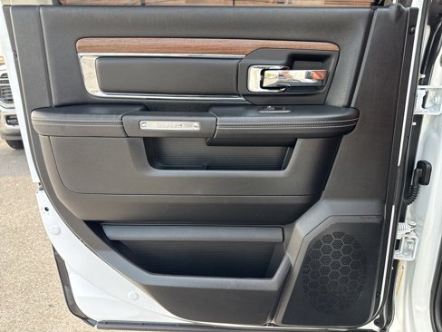 Used 2016 RAM 1500 Laramie image 19