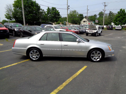 Used 2010 Cadillac DTS Platinum image 14